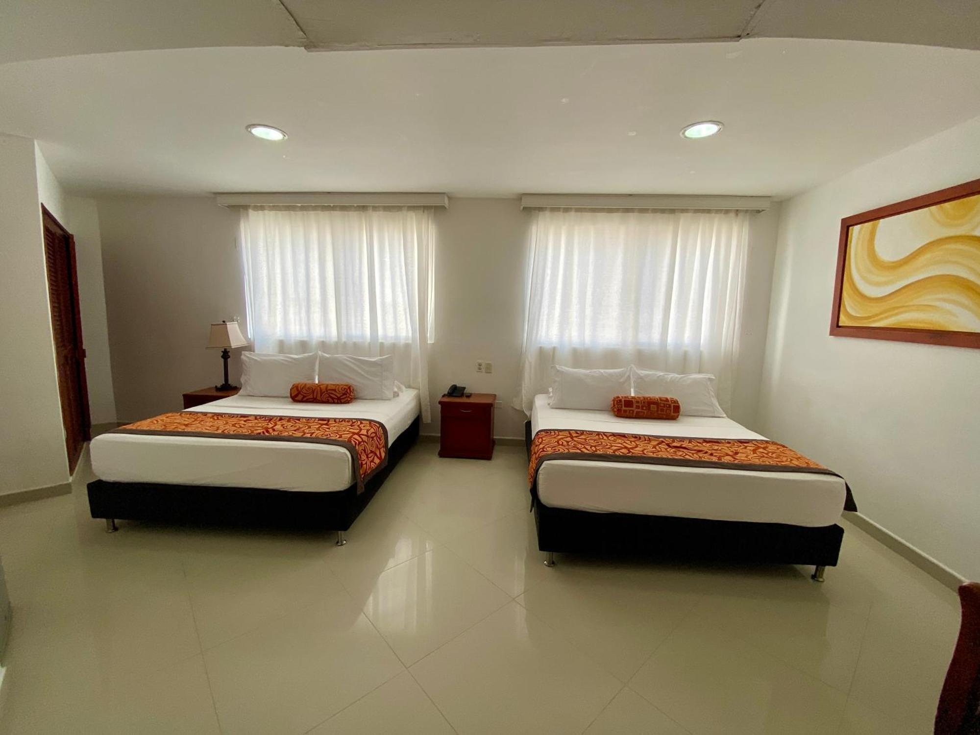 Dorado Plaza Bocagrande Hotel