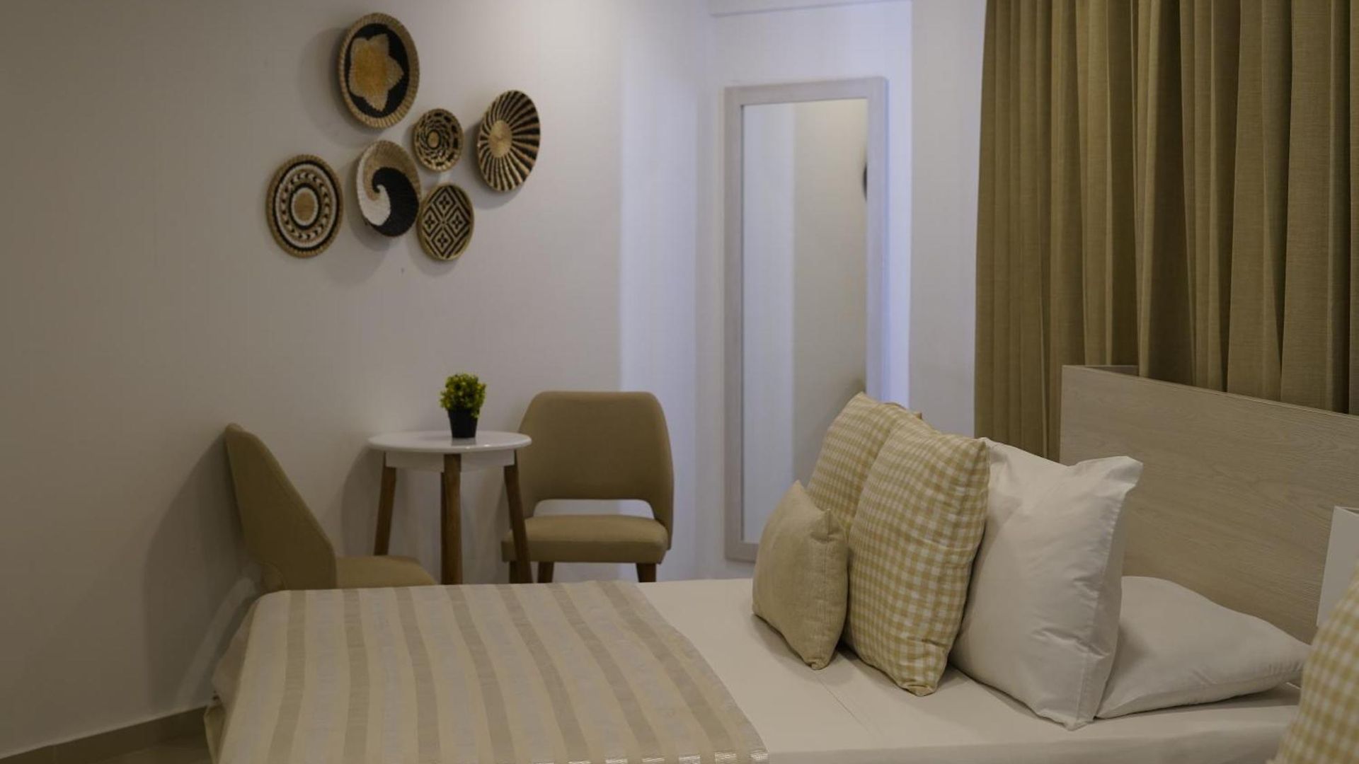 Dorado Plaza Bocagrande Hotel