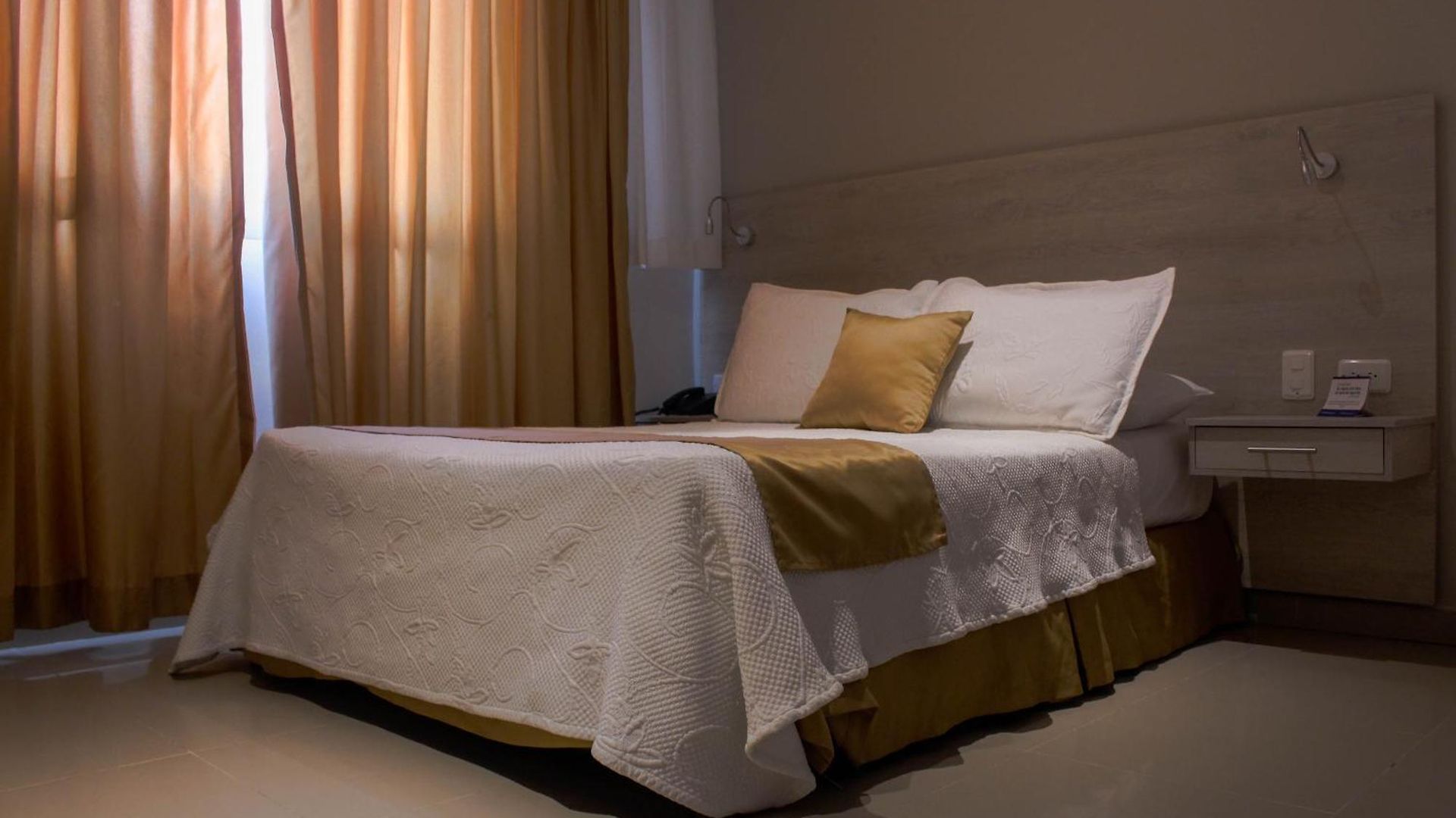 Dorado Plaza Bocagrande 3* Cartagena