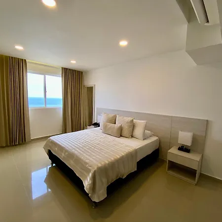 Dorado Plaza Bocagrande Cartagena