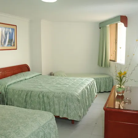 Hotel Dorado Plaza Bocagrande 3*