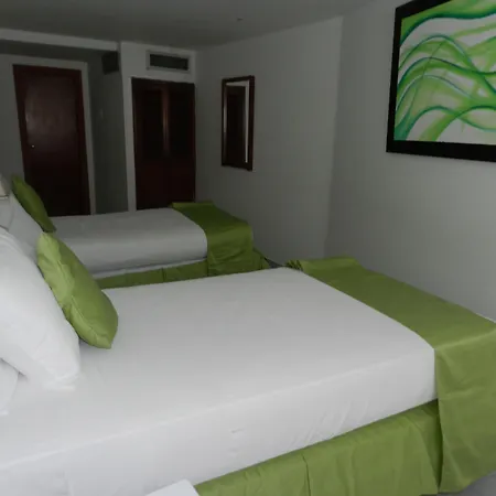 Hotel Dorado Plaza Bocagrande 3*