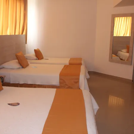 Hotel Dorado Plaza Bocagrande 3*
