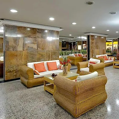 Hotel Dorado Plaza Bocagrande 3*