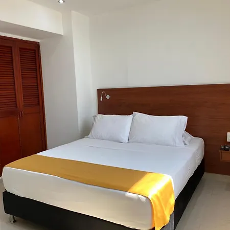Dorado Plaza Bocagrande Hotel